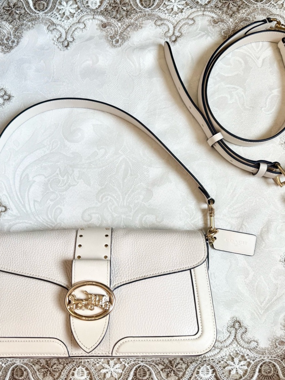 Coach Georgie Shoulder Bag With Rivets Gold/Chalk - Picture 4 of 12